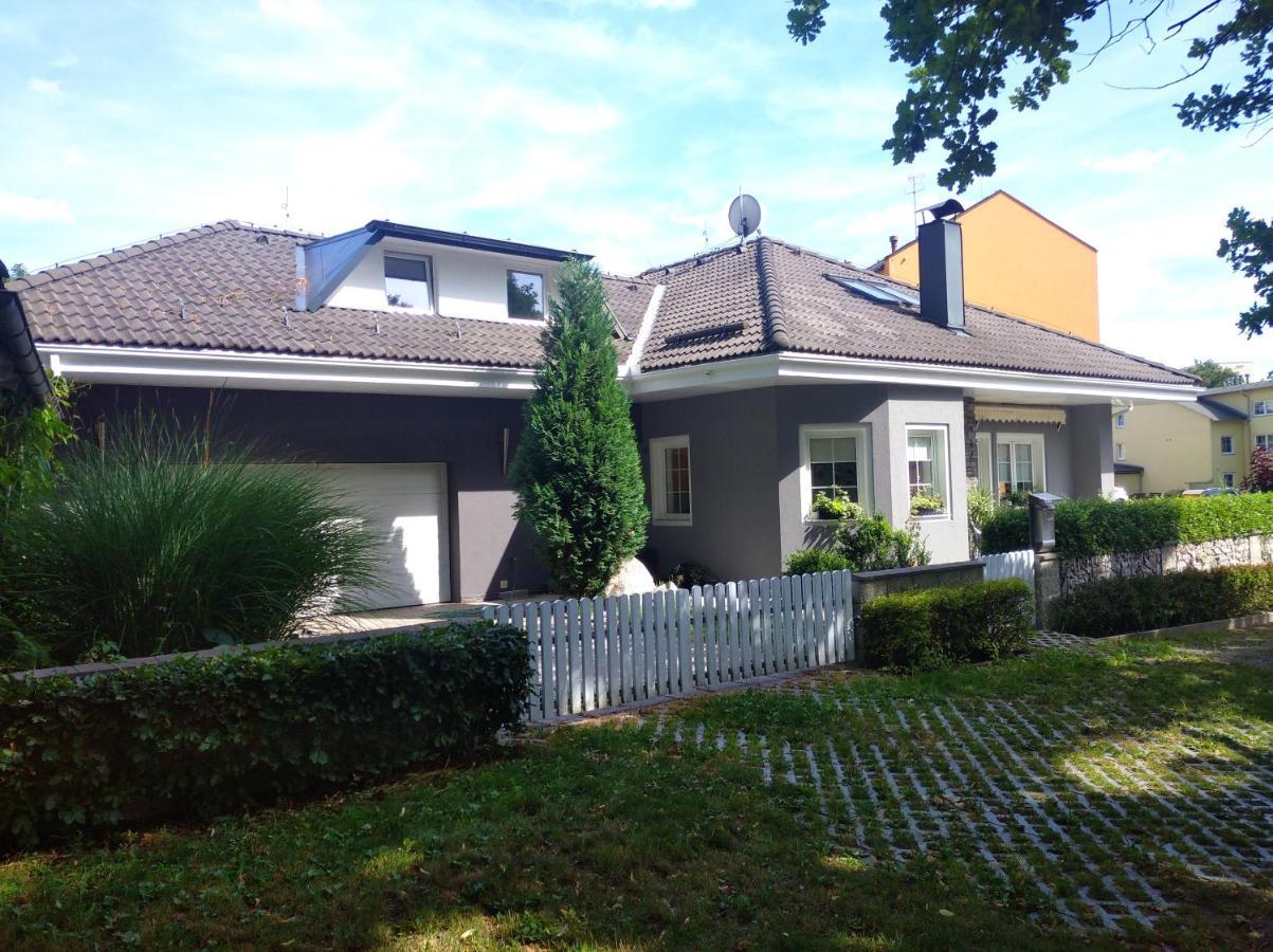 U Koupaliste Villa Mimon ภายนอก รูปภาพ